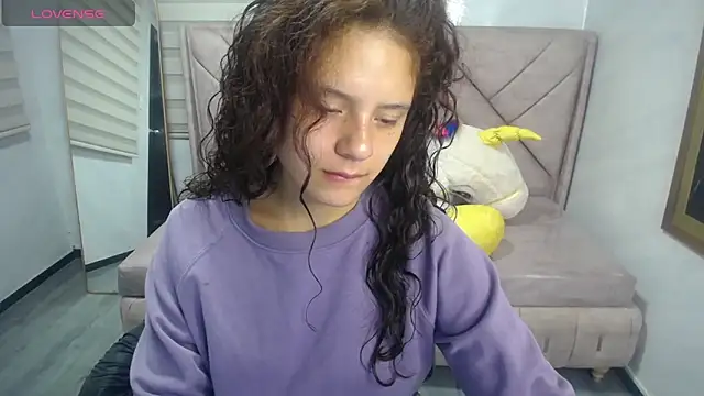 Velvet Moon V online show from September 16, 1:01 pm