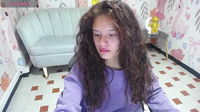 Snapshot of Velvet_Moon_V chatting on February 11, 1:05 pm Velvet Moon V online show from February 11, 1:05 pm