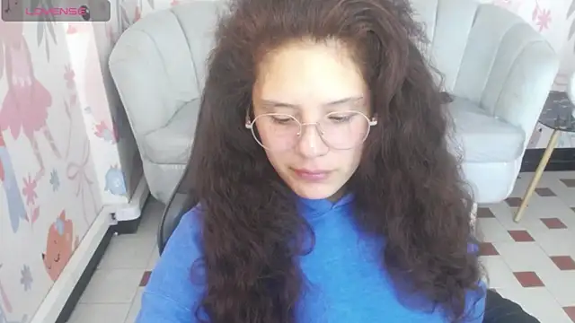 Velvet Moon V online show from March 25, 1:06 pm