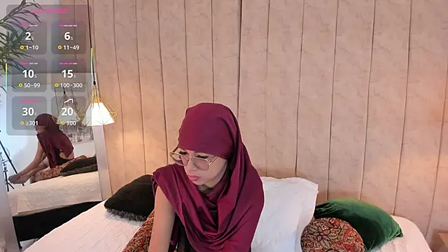 naishaa  online show from March 7, 2:36 pm