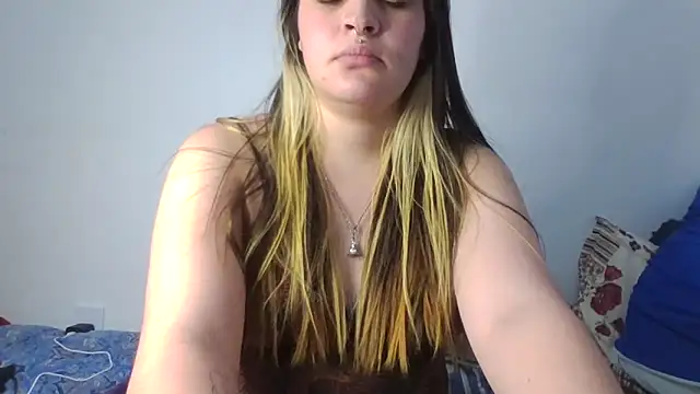 Snapshot of devilbaby9696 chatting on September 9, 9:47 pm devilbaby9696 online show from September 9, 9:47 pm