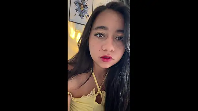 Lily June online show from March 4, 7:09 pm