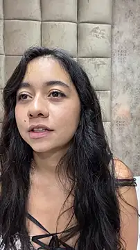 Snapshot of Lily_June chatting on June 6, 9:08 pm Lily June online show from June 6, 9:08 pm