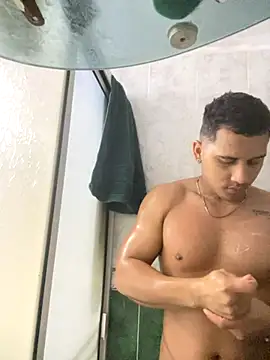 Snapshot of evan_hardy chatting on October 4, 1:03 am evan hardy online show from October 4, 1:03 am