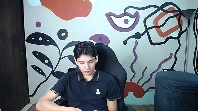 Snapshot of Luca_vega chatting on October 16, 2:29 pm Luca vega online show from October 16, 2:29 pm