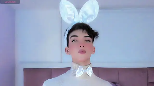 Baby FenixTS online show from October 28, 6:28 am