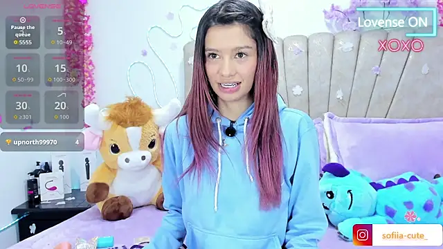 Sofiia Cute online show from June 10, 3:29 am