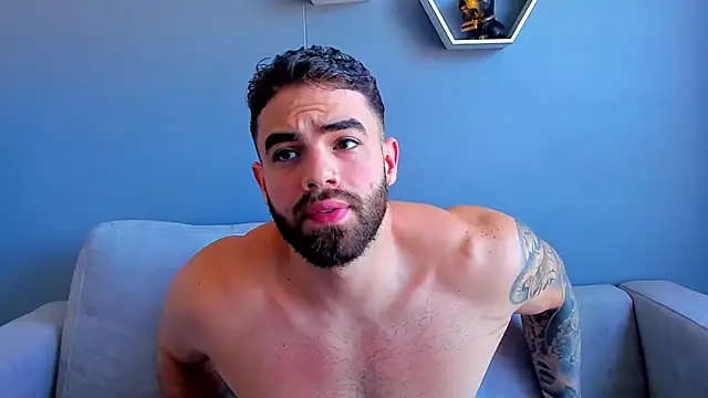 Snapshot of Paul_Phoenix chatting on October 2, 8:27 pm Paul Phoenix online show from October 2, 8:27 pm