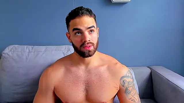 Snapshot of Paul_Phoenix chatting on October 16, 7:48 pm Paul Phoenix online show from October 16, 7:48 pm