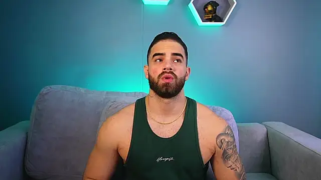 Snapshot of Paul_Phoenix chatting on January 6, 6:22 pm Paul Phoenix online show from January 6, 6:22 pm