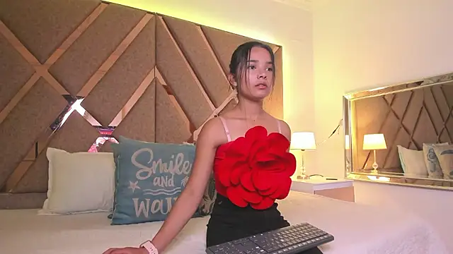 BelhaLawuo online show from March 9, 7:51 pm