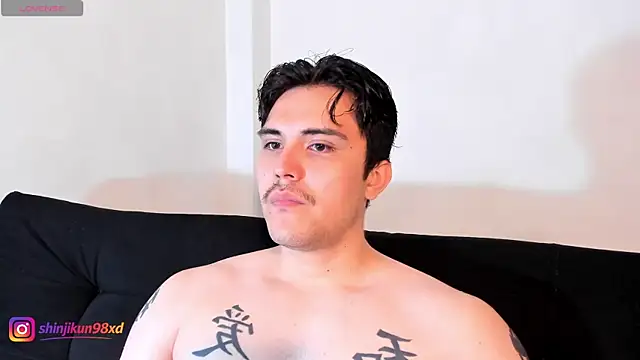 jasonxd9898 online show from March 18, 1:58 pm