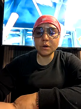 haashkyo online show from November 11, 2:11 am