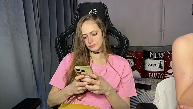 Snapshot of cutemilana_sexwife chatting on January 19, 10:41 am cutemilana sexwife online show from January 19, 10:41 am