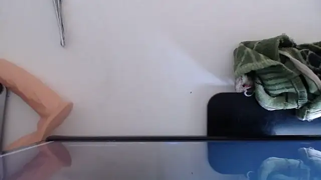 EbonyEssence online show from April 14, 9:15 am