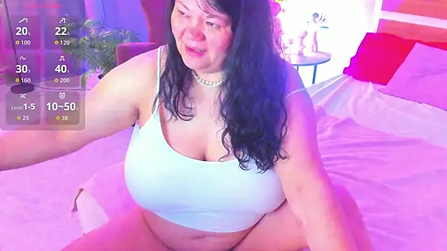 Snapshot of sandra_jackson chatting on February 27, 2:44 am sandra jackson online show from February 27, 2:44 am