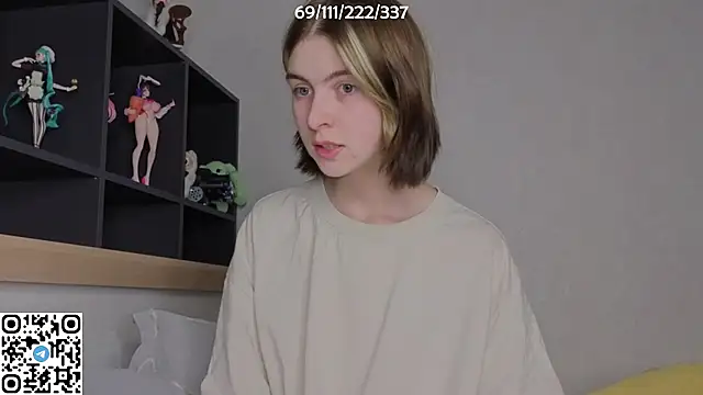 Snapshot of bertamimi chatting on October 27, 6:12 pm bertamimi online show from October 27, 6:12 pm