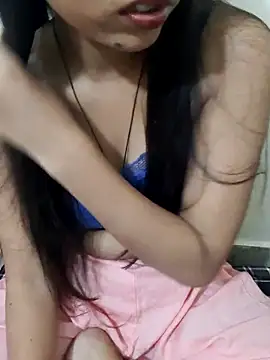 Snapshot of Naira-Tripathi chatting on October 8, 5:05 am Naira-Tripathi online show from October 8, 5:05 am