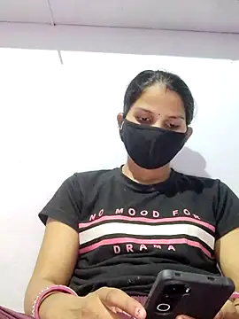 Snapshot of poojam93 chatting on October 6, 2:58 pm poojam93 online show from October 6, 2:58 pm