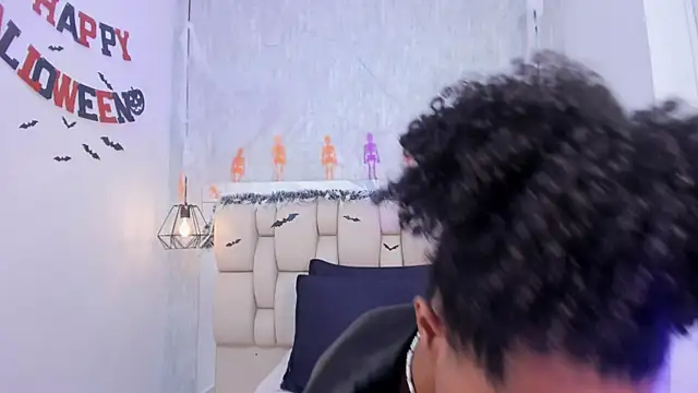 Snapshot of Johan_gz_ chatting on October 10, 12:26 pm Johan gz online show from October 10, 12:26 pm