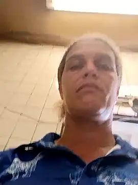 sarahkat86 online show from January 13, 4:12 pm