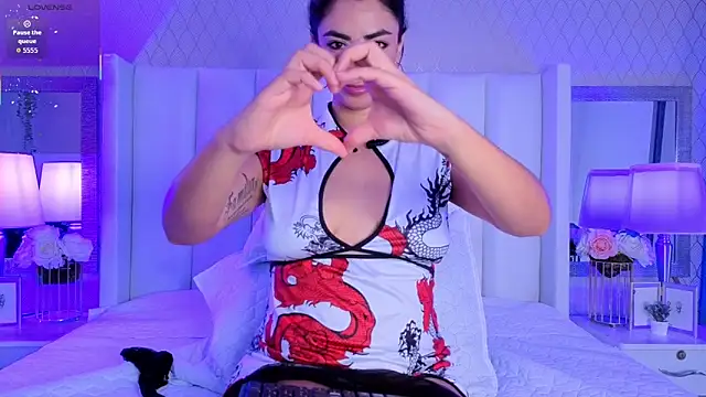 CristalHeart  online show from April 5, 1:30 pm