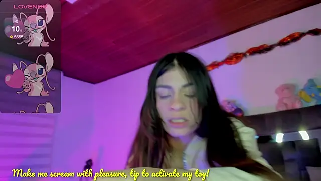 Jade rey  online show from January 14, 4:07 am