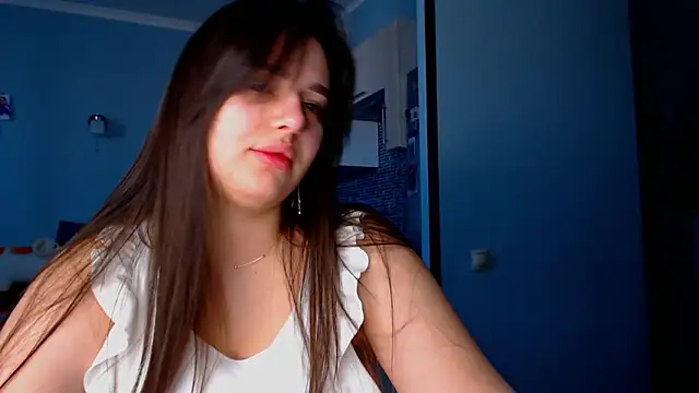 NikiWhite online show from January 19, 7:45 am