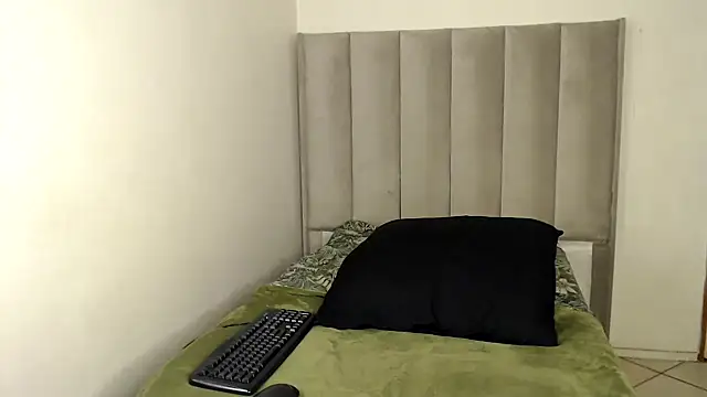 Trans fairy online show from December 4, 2:10 am