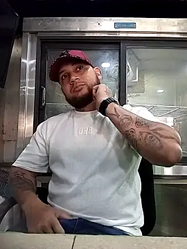 Catire10  online show from September 9, 2:05 pm