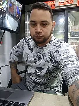 Catire10  online show from December 17, 1:39 pm