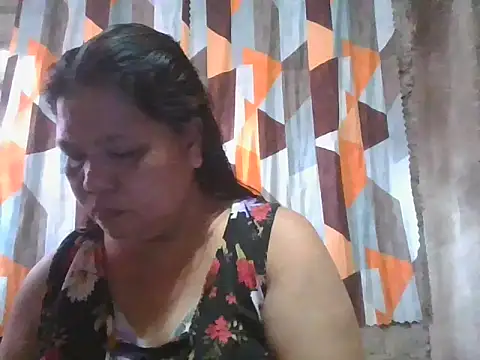 Snapshot of xxbernxxx chatting on April 20, 11:28 pm xxbernxxx online show from April 20, 11:28 pm