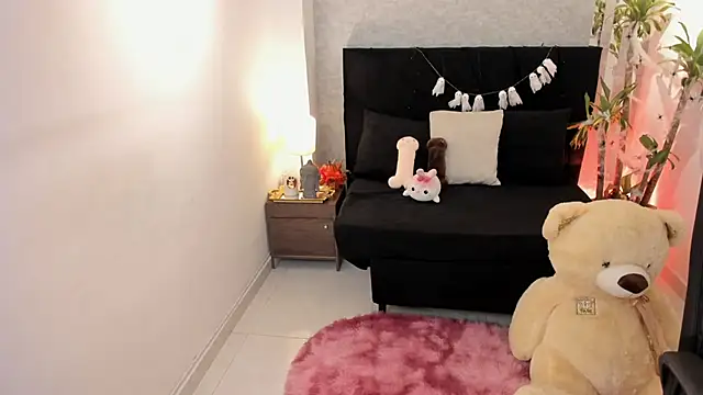 Aitana Jhons online show from October 8, 12:14 pm