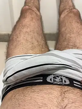 XUCRUTES42 online show from January 14, 12:05 am