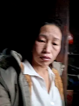 ngocngoc cute online show from November 3, 11:37 pm