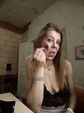 Snapshot of zarik66606 chatting on January 8, 9:11 am zarik66606 online show from January 8, 9:11 am