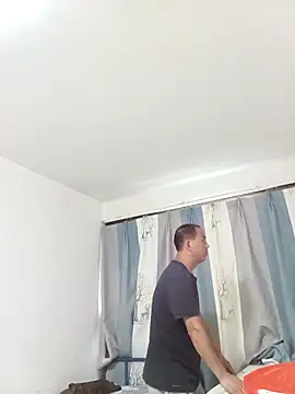 CWQ123 online show from September 27, 1:21 am