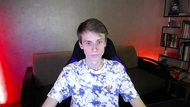 yes cute boy  online show from October 1, 6:14 pm