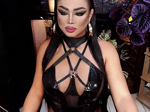 TRANSLUNAA online show from December 4, 4:22 am