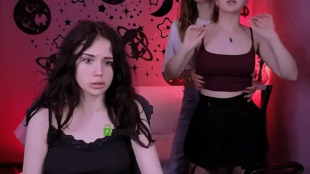 riley sanders online show from April 15, 11:05 pm