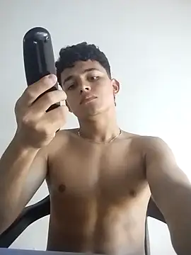 ZackJ7 online show from February 7, 3:49 pm