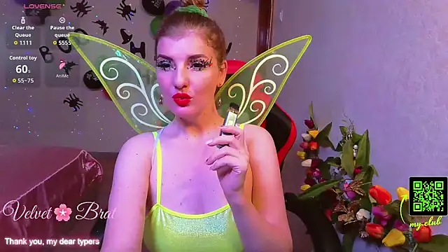 QueenInSilence online show from October 31, 10:11 pm