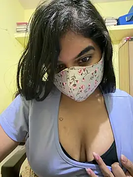 Snapshot of BigBreasted chatting on February 10, 3:38 pm BigBreasted online show from February 10, 3:38 pm