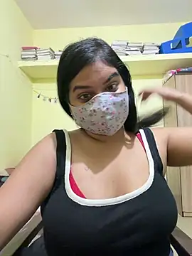 Snapshot of BigBreasted chatting on February 11, 6:24 pm BigBreasted online show from February 11, 6:24 pm