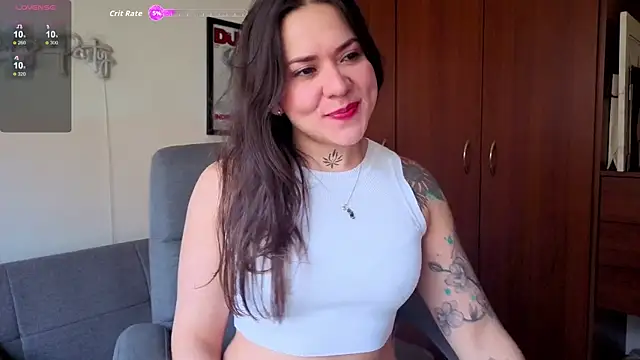 Snapshot of SujannaVarma_ chatting on August 4, 10:23 pm SujannaVarma online show from August 4, 10:23 pm