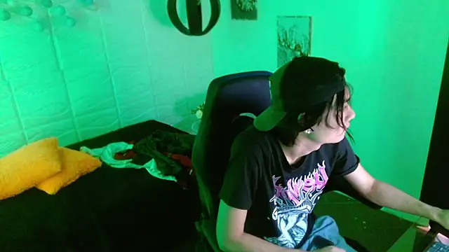 davoxer online show from September 28, 5:46 am