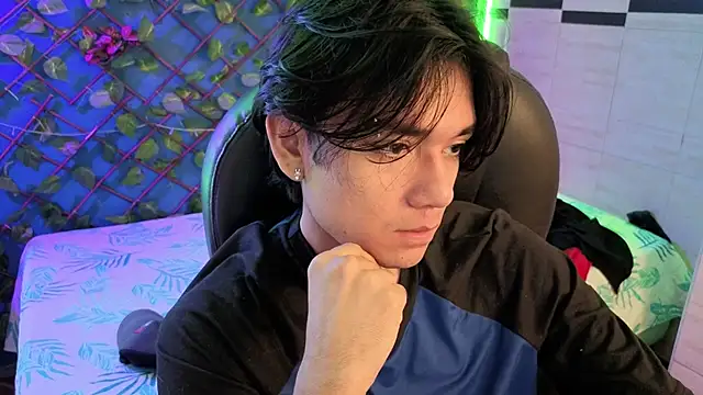 davoxer online show from March 25, 4:07 am