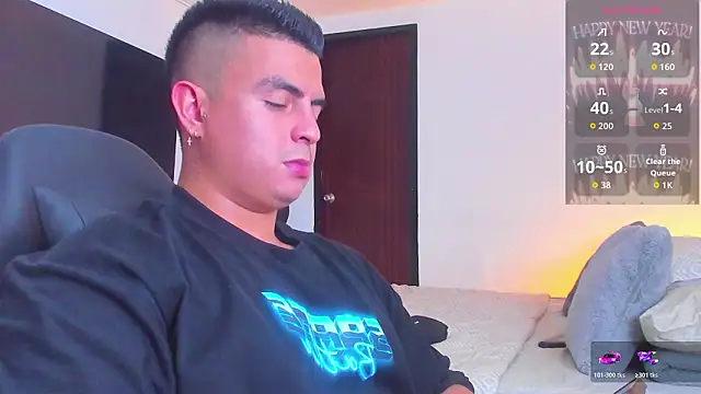 Snapshot of RJBarto chatting on January 19, 2:04 am RJBarto online show from January 19, 2:04 am