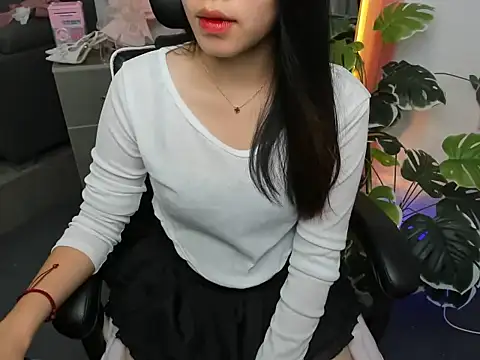 Snapshot of Xiao_cute chatting on October 17, 2:19 pm Xiao cute online show from October 17, 2:19 pm