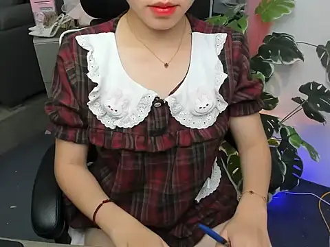 Snapshot of Xiao_cute chatting on October 18, 3:13 pm Xiao cute online show from October 18, 3:13 pm